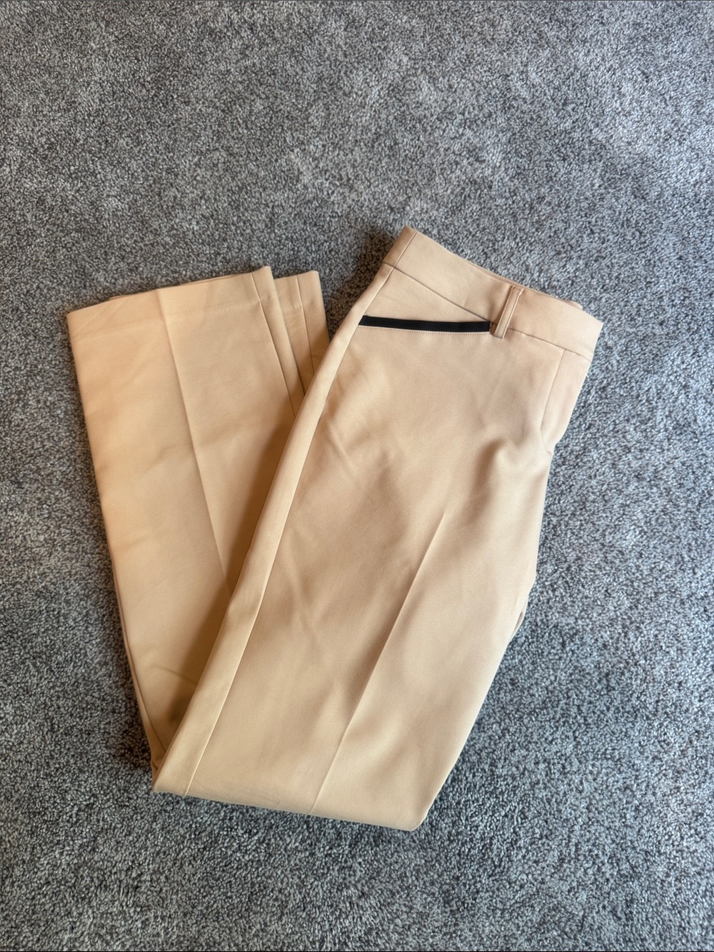 NWT Express Women’s Tan Dress Pants with Black Trim Barely Boot Low Rise Size 8